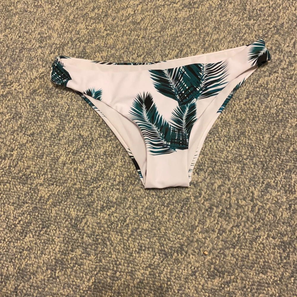 Rand new zaful bottoms